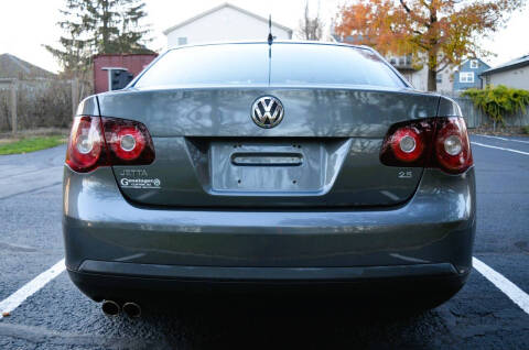 2010 Volkswagen Jetta SEL PZEV