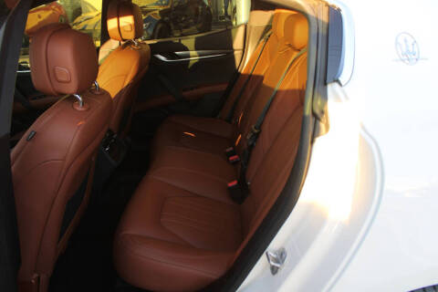 2017 Maserati Ghibli