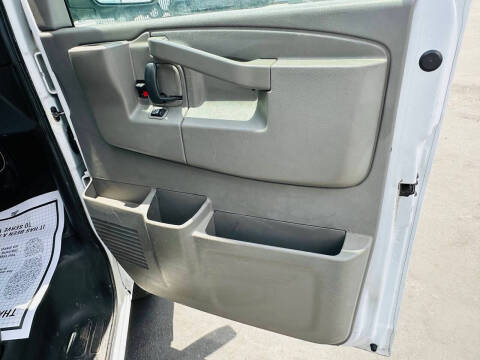 2016 Chevrolet Express 2500