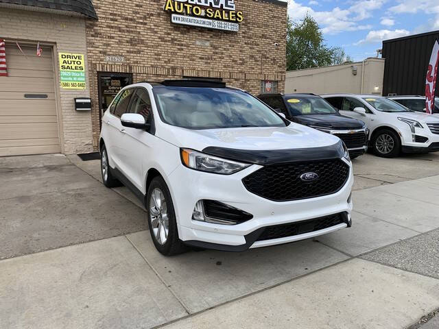 2020 Ford Edge Titanium