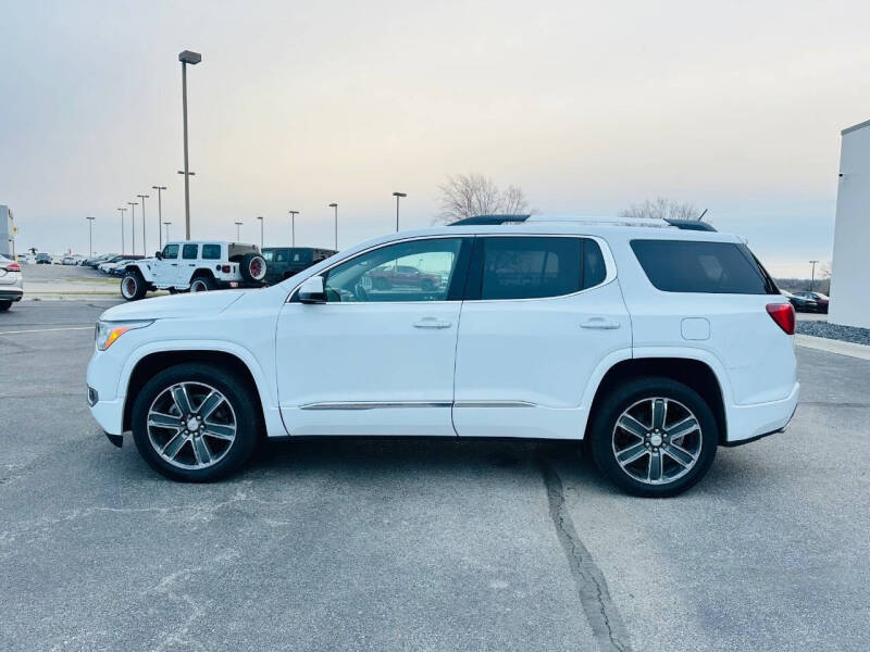 2019 GMC Acadia Denali
