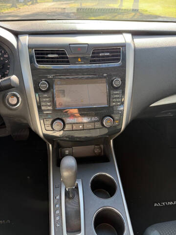 2015 Nissan Altima 2.5 SV