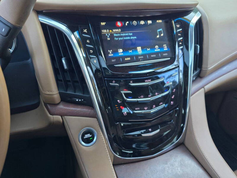 2016 Cadillac Escalade Platinum