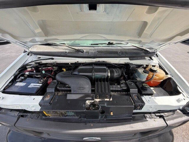 2006 Ford E-Series E-350 SD