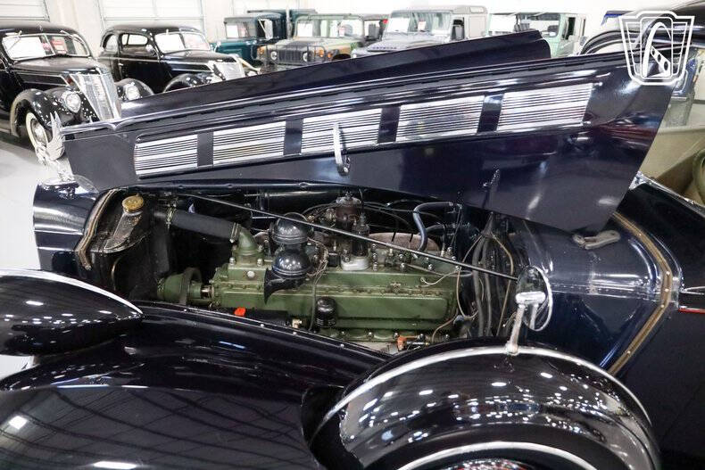 1938 Packard Super Eight