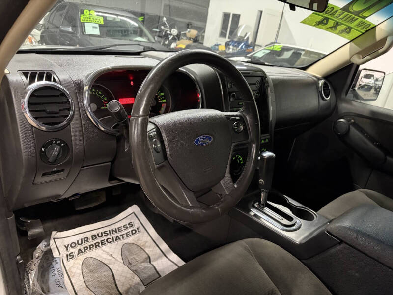 2010 Ford Explorer XLT