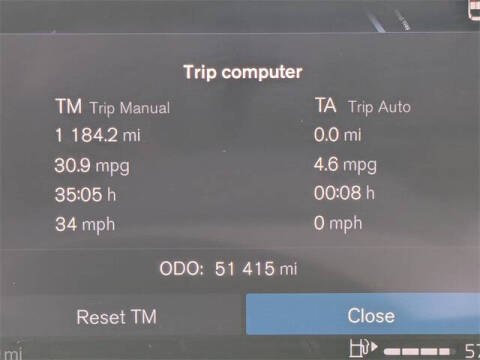 2024 Volvo S60 B5 Plus Dark Theme