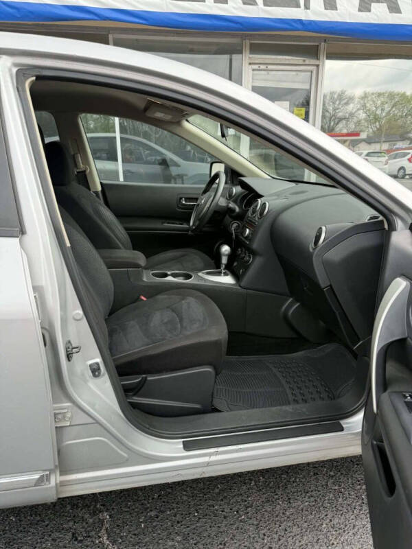 2014 Nissan Rogue Select S
