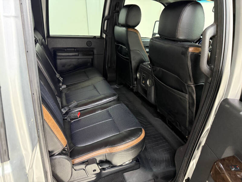 2016 Ford F-350 Super Duty Platinum