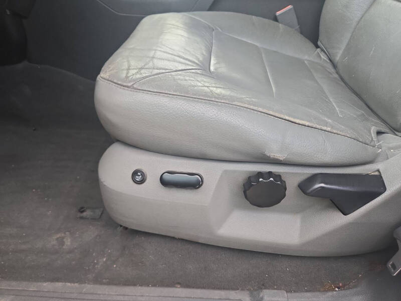 2003 Ford Expedition XLT