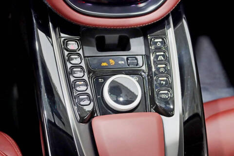 2021 Aston Martin DBX