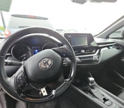 2018 Toyota C-HR XLE Premium