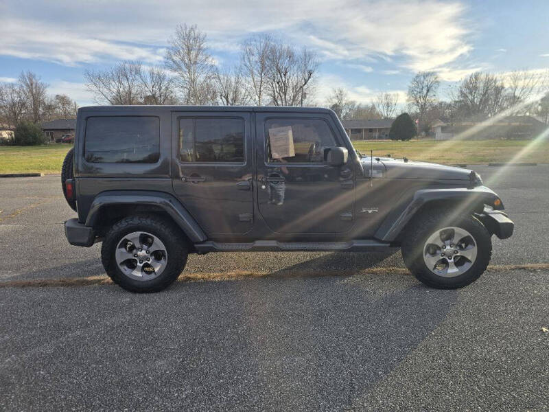 2016 Jeep Wrangler Unlimited Sahara