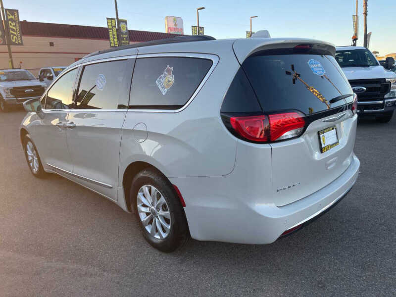2017 Chrysler Pacifica