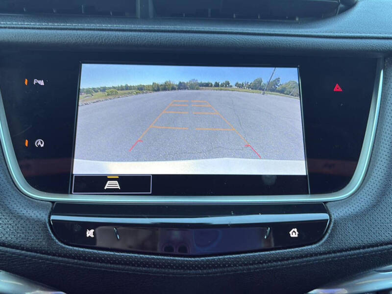 2022 Cadillac XT5 Luxury