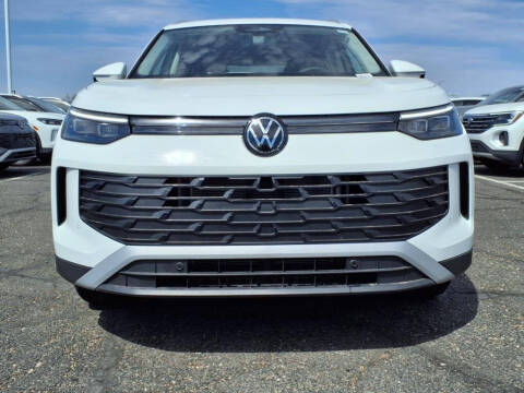 2025 Volkswagen Tiguan SE 4Motion