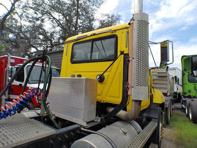 2000 Mack CH613