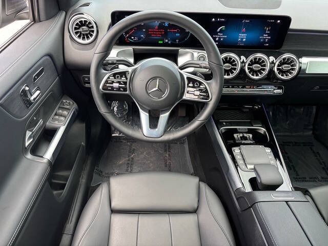 2023 Mercedes-Benz EQB 10