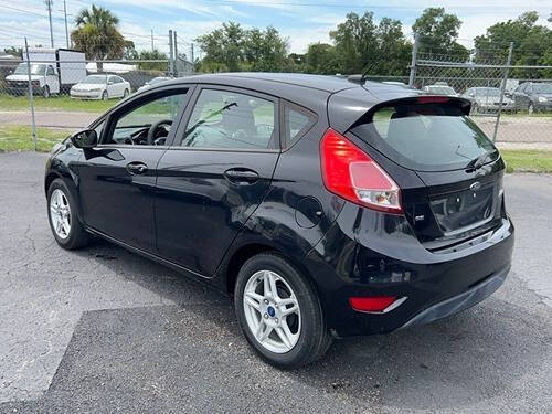 2017 Ford Fiesta SE