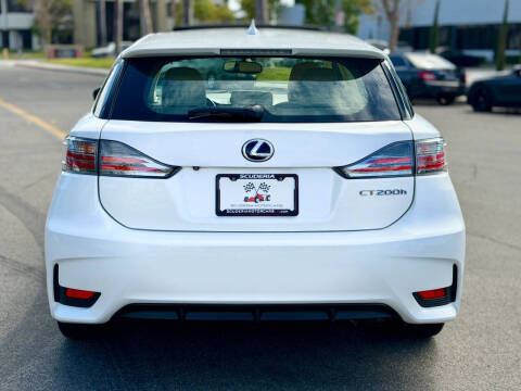 2014 Lexus CT 200h