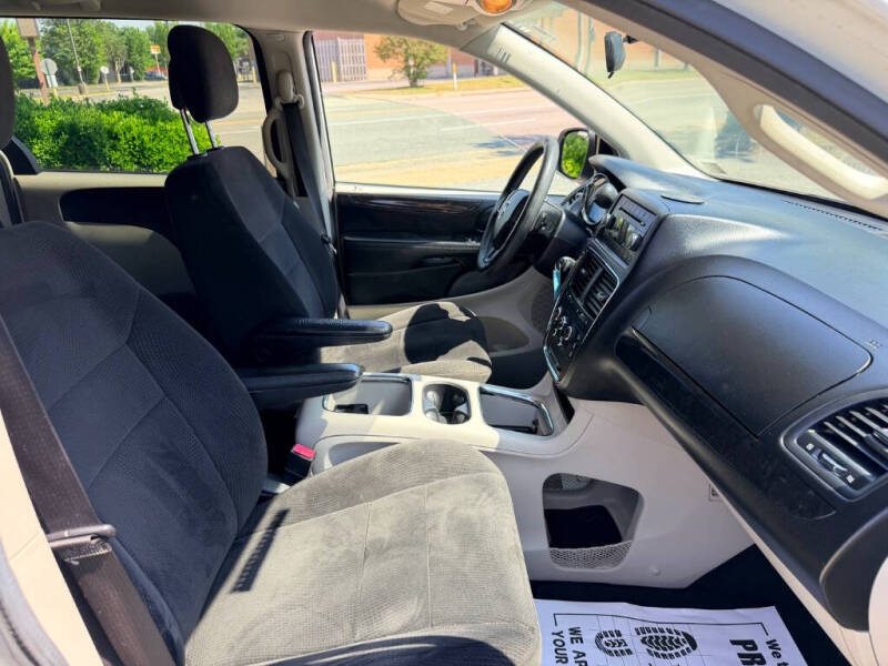 2013 Dodge Grand Caravan SXT
