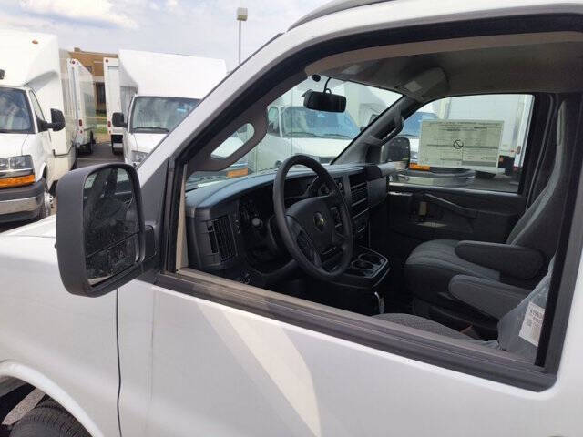 2026 Chevrolet Express 2500