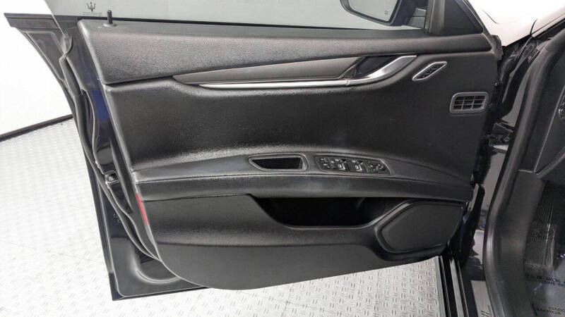 2019 Maserati Ghibli