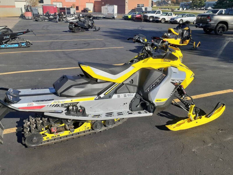 2019 Ski-Doo MXZ® X-RS® 850 E-TEC