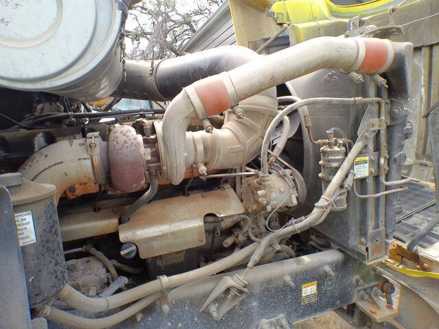 2000 Mack CH613