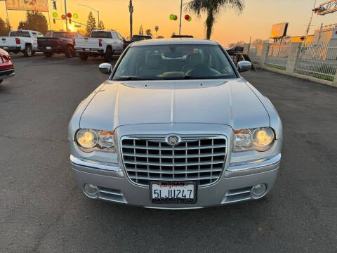 2005 Chrysler 300 C