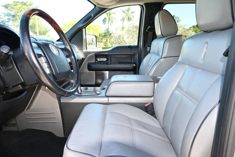 2007 Lincoln Mark LT