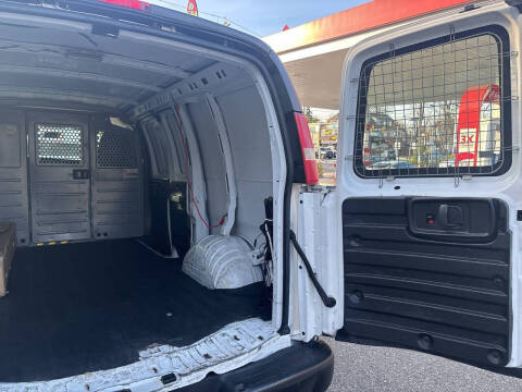 2013 Chevrolet Express 2500