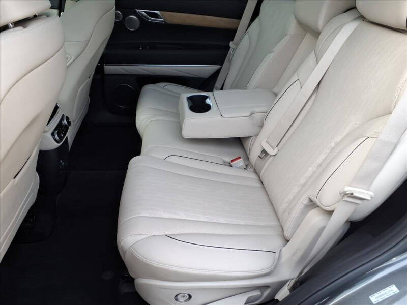 2023 Genesis GV80 2.5T