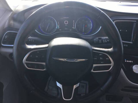 2017 Chrysler Pacifica Touring-L Plus