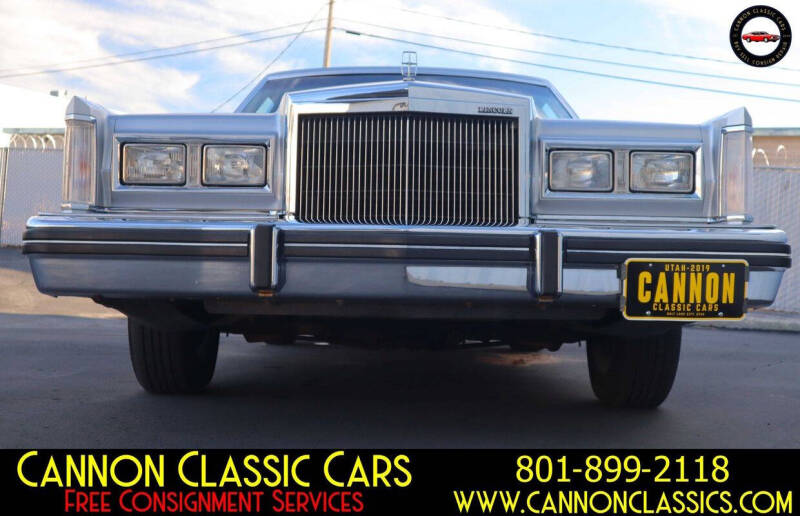 1984 Lincoln Town Car Signature