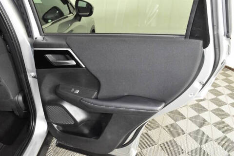 2024 Mitsubishi Outlander ES