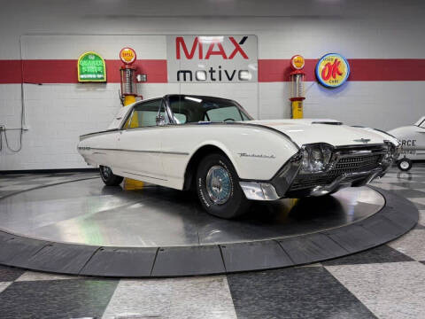 1962 Ford Thunderbird
