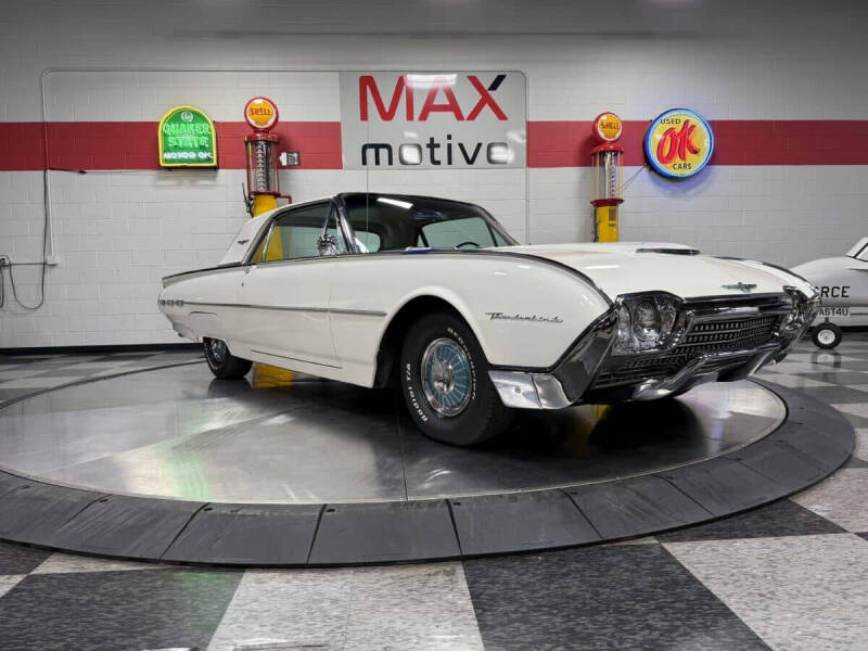 1962 Ford Thunderbird