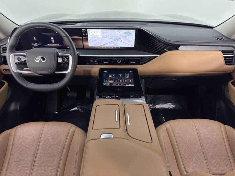 2025 Infiniti QX80 Sensory