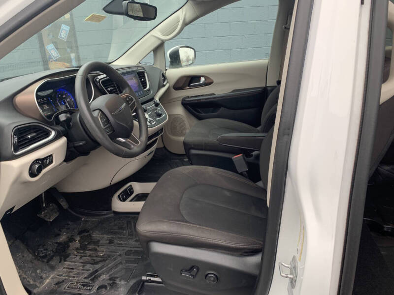 2017 Chrysler Pacifica Touring