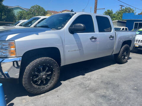 2013 Chevrolet Silverado 1500 for sale at LA PLAYITA AUTO SALES INC in South Gate CA