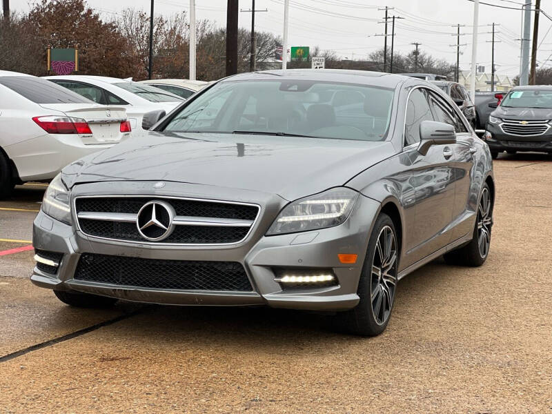 2012 Mercedes-Benz CLS-Class CLS550 photo 2