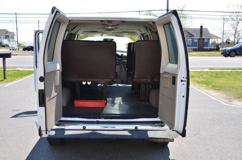 2008 Ford E-Series E-150 XLT