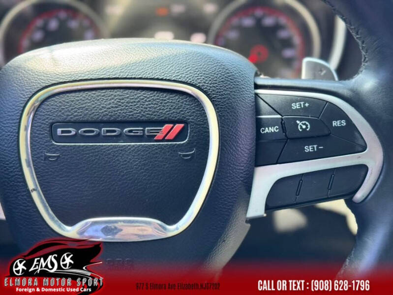 2015 Dodge Charger SXT