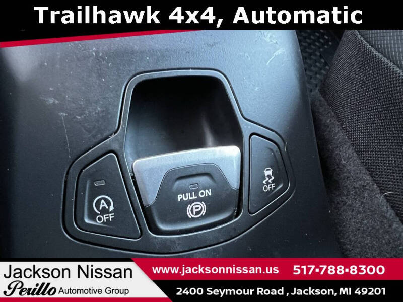 2023 Jeep Renegade Trailhawk