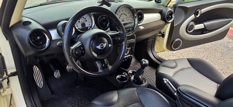 2012 MINI Cooper Hardtop S