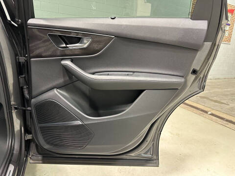 2021 Audi Q7 quattro Premium Plus 55 TFSI