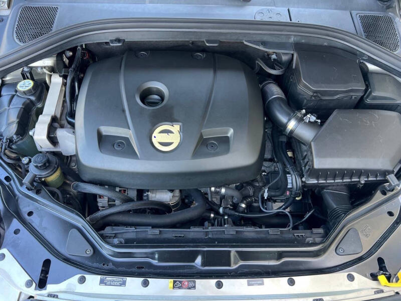 2015 Volvo XC60 T5 Drive-E Premier