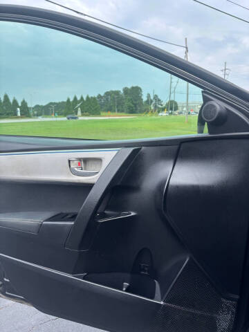 2015 Toyota Corolla LE