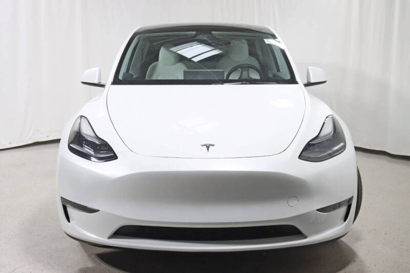 2025 Tesla Model Y Performance